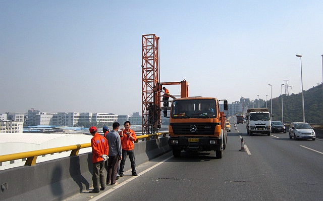 广东路桥建设有限公司，卓越之路桥建设引领者